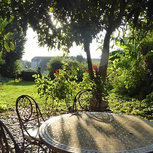 https://appartement-des-remparts-dinan.inbrittany.com