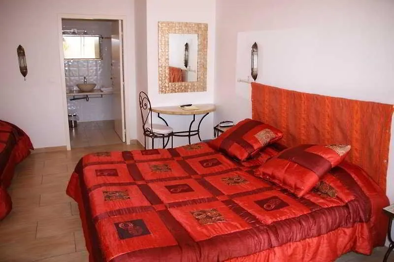 Hotel La Potiniere Йер