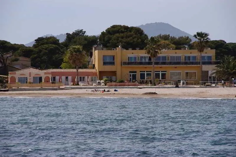 Hotel La Potiniere Йер 3*,