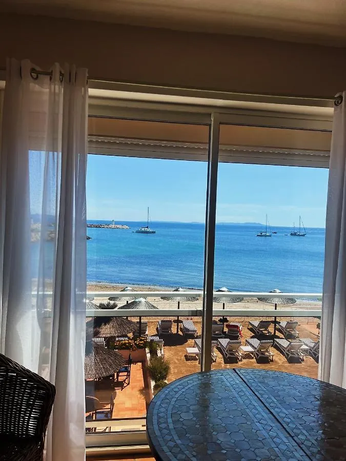 Hotel La Potiniere Йер
