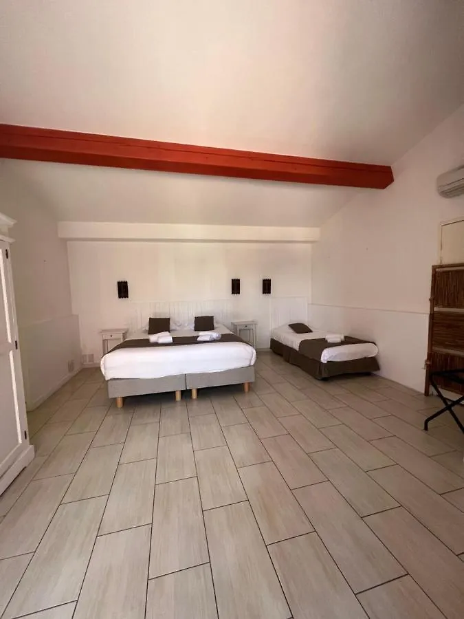 Hotel La Potiniere Йер