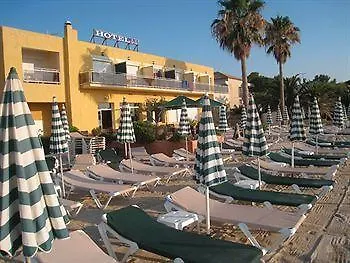 Hotel La Potiniere Йер